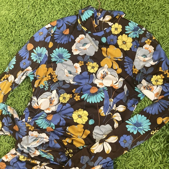 Zara Floral Turtleneck - Picture 3 of 3